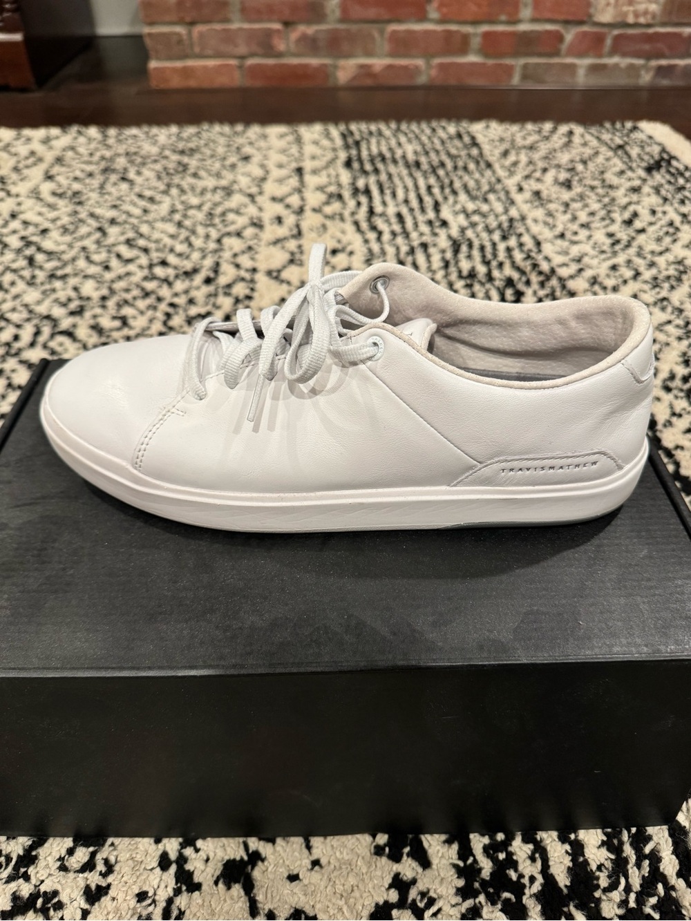TravisMathew White Leather Shoes 9.5